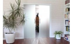 PORTE COULISSANTE EN VERRE